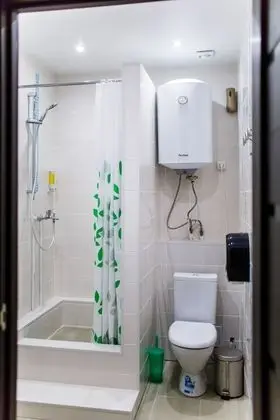 Ortak Ranzalı Oda, Sadece erkekler için (8 beds, Upper bed)