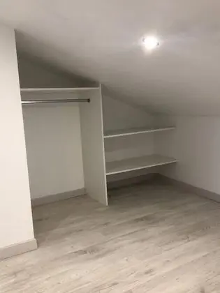 Ev