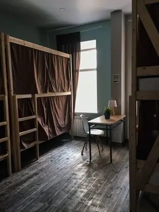 Ortak Ranzalı Oda, Sadece erkekler için (6 beds)