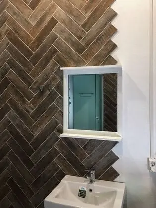 Ortak Ranzalı Oda, Sadece erkekler için (6 beds)