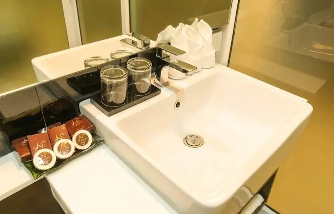 Deluxe Üç Kişilik Oda