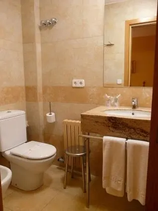 Economy Tek Büyük Yataklı Oda
