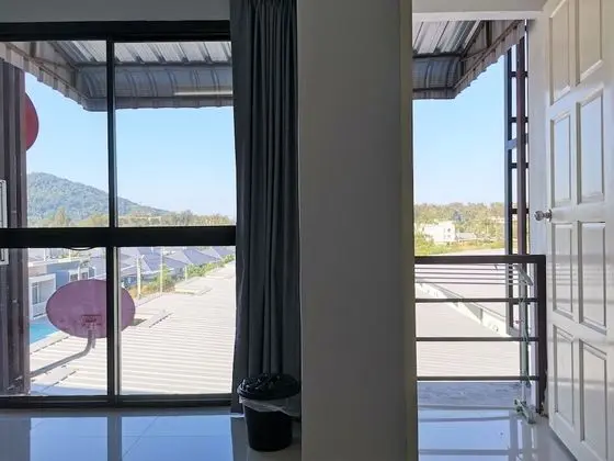 Deluxe Oda, Balkon