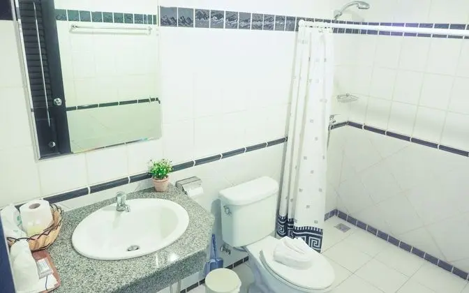 Deluxe Tek Büyük veya İki Ayrı Yataklı Oda