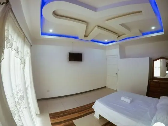Ev, 3 Yatak Odası, Sigara İçilebilir, Balkon