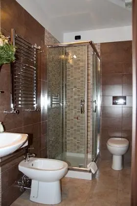 Standard Tek Büyük veya İki Ayrı Yataklı Oda