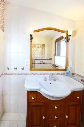 Classic Apart Daire, 3 Yatak Odası, Veranda, Bahçe Manzaralı