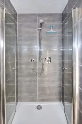 Grand Apart Daire, 2 Yatak Odası, Mutfak, Bahçe Manzaralı