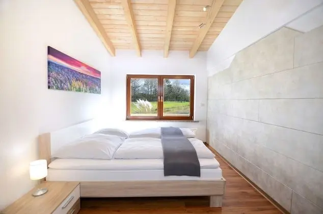 Romantic Apart Daire, 2 Yatak Odası, Veranda, Bahçe Manzaralı