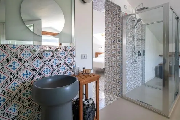 Süit, Sıcak Su Küveti (Amalfi)