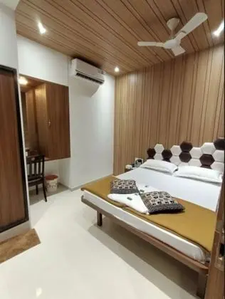 Deluxe Tek Büyük veya İki Ayrı Yataklı Oda