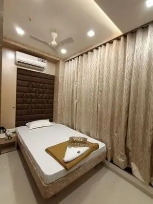 Deluxe Tek Kişilik Oda
