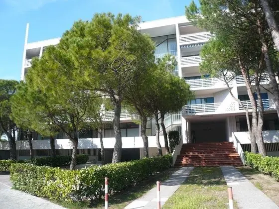 Stüdyo, Balkon