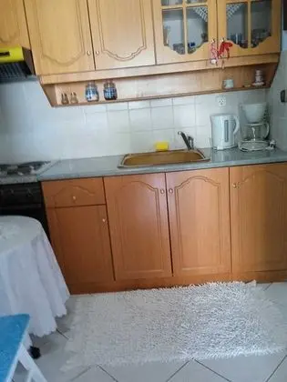 Stüdyo, 1 Büyük (Queen) Boy Yatak ve Çekyat