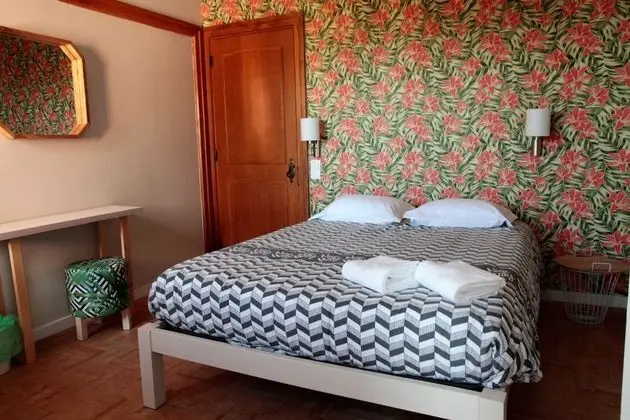 Superior Tek Büyük Yataklı Oda, 1 Büyük (Queen) Boy Yatak, Balkon, Plaj Manzaralı