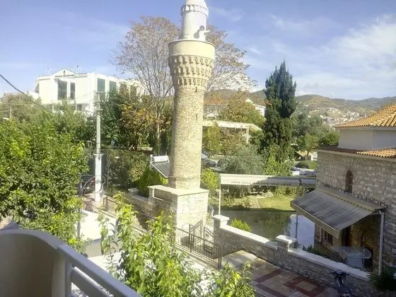 Family Tek Büyük Yataklı Oda, Balkon, Şehir Manzaralı