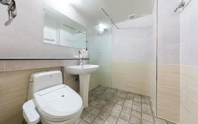 Oda (VIP Room (You can watch Netflix perso)