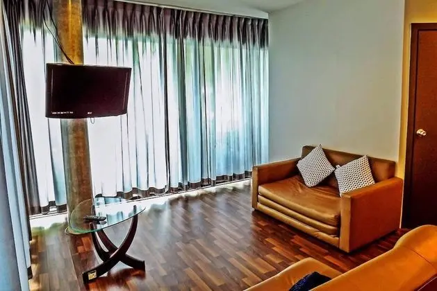 Nicha Homestay 5 with Pool Access
