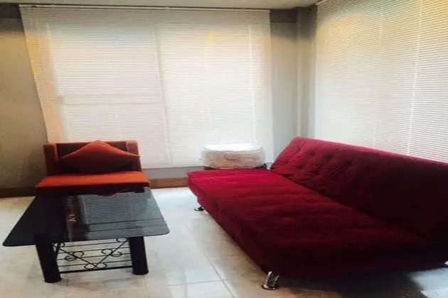 2 Bedrooms House