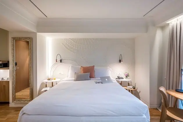 niche Acropolis View Room