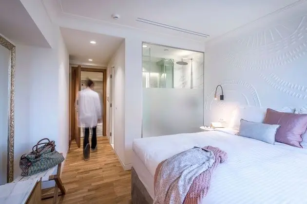 niche room