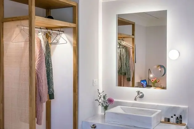 niche room