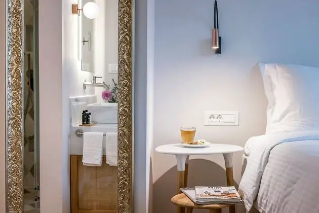 niche room