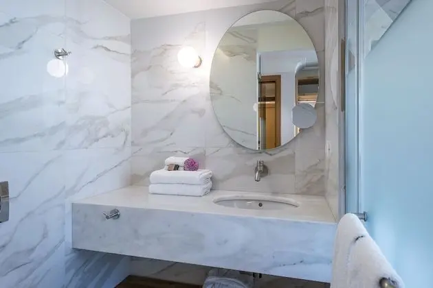 niche room