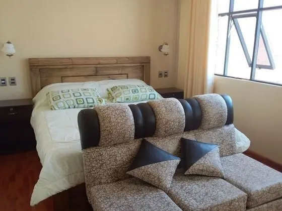 Deluxe Stüdyo, 1 Büyük (Queen) Boy Yatak