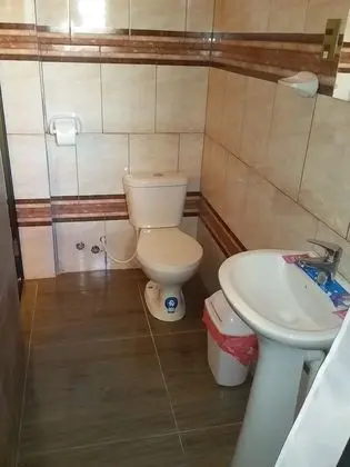 Tek Büyük Yataklı Oda, 2 Tek Kişilik Yatak