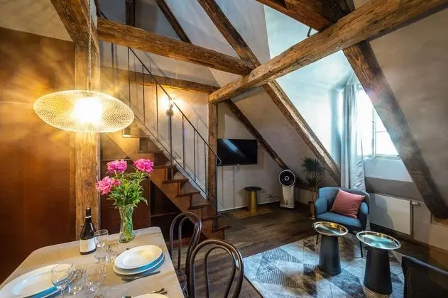 Apart Daire, 2 Yatak Odası, Küçük Mutfak, Şehir Manzaralı (2 private bedrooms)