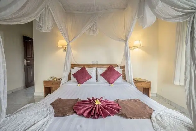 Deluxe Tek Büyük veya İki Ayrı Yataklı Oda