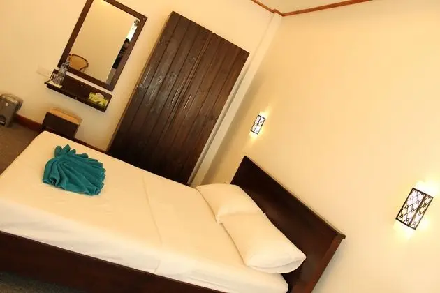 Luxury Tek Büyük Yataklı Oda, 1 Büyük (Queen) Boy Yatak, Özel Banyo, Lagün Manzaralı