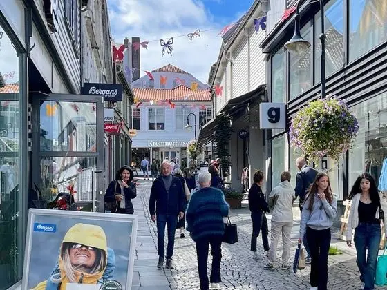 Apart Daire, 2 Yatak Odası, Şömine