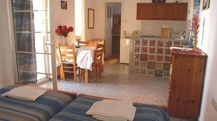 Stüdyo, Deniz Manzaralı