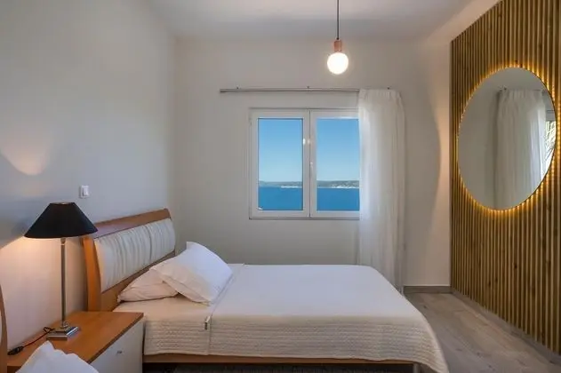 Comfort Villa, 3 Yatak Odası, Deniz Manzaralı, Bahçeli