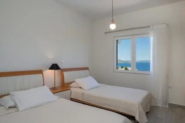 Comfort Villa, 3 Yatak Odası, Deniz Manzaralı, Bahçeli