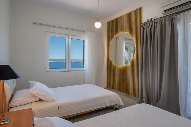 Comfort Villa, 3 Yatak Odası, Deniz Manzaralı, Bahçeli
