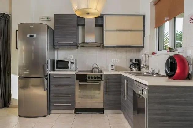 Comfort Villa, 3 Yatak Odası, Deniz Manzaralı, Bahçeli