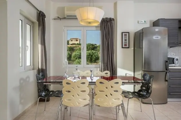 Comfort Villa, 3 Yatak Odası, Deniz Manzaralı, Bahçeli