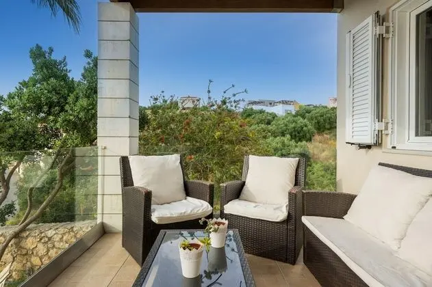 Comfort Villa, 3 Yatak Odası, Deniz Manzaralı, Bahçeli