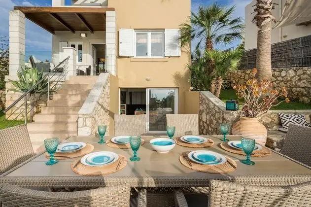 Comfort Villa, 3 Yatak Odası, Deniz Manzaralı, Bahçeli