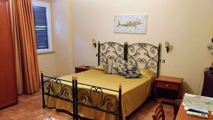 Superior Tek Büyük Yataklı Oda