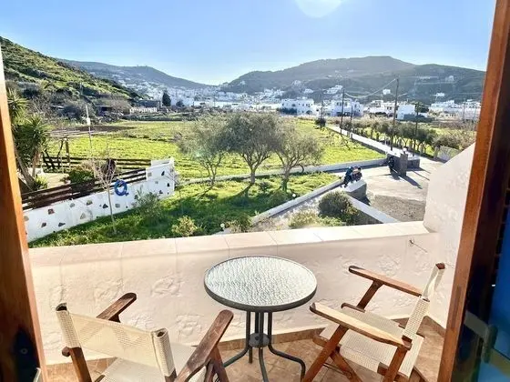 Tek Büyük veya İki Ayrı Yataklı Oda, Deniz Manzaralı