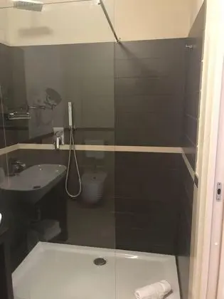 Classic Tek Büyük veya İki Ayrı Yataklı Oda