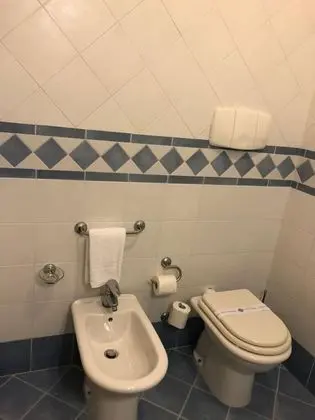 Classic Tek Büyük veya İki Ayrı Yataklı Oda
