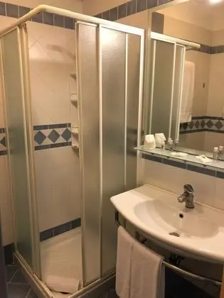 Classic Tek Büyük veya İki Ayrı Yataklı Oda