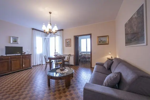 Family Apart Daire, Birden Çok Yatak, Dağ Yamacı (Nicoletta's Lake View On Stresa Hills)