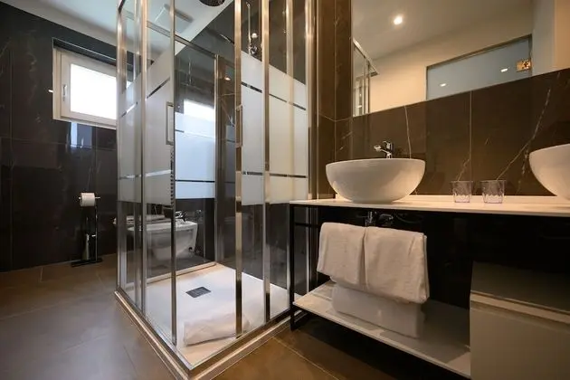 Luxury Süit, Sıcak Su Küveti