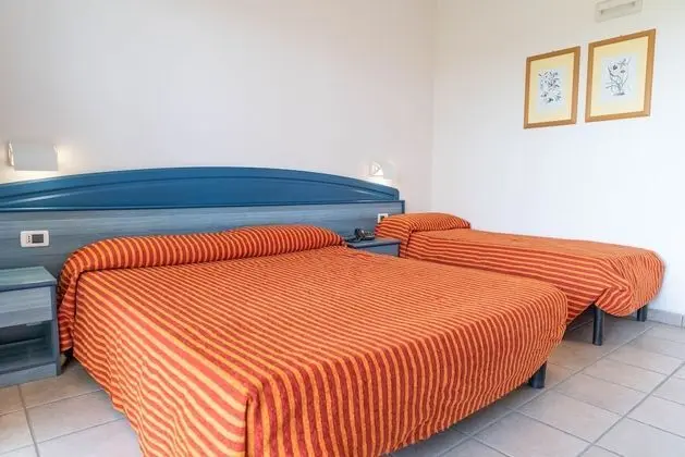 Family Üç Kişilik Oda